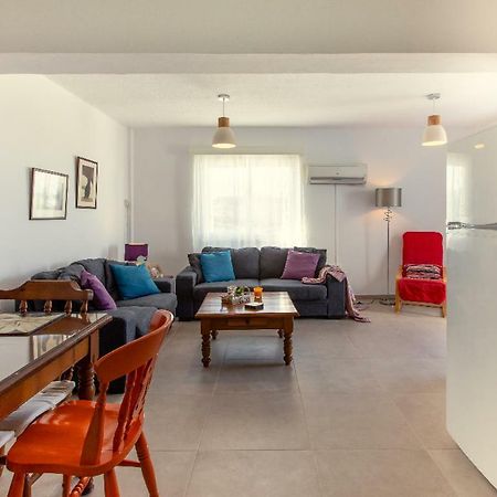 Jimmy'S Flat Apartment Paralimni Exterior photo